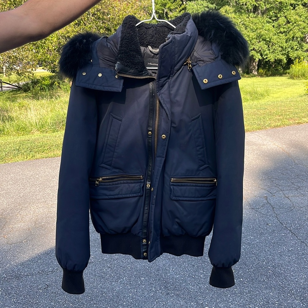 Mackage men’s bomber puffer jacket navy blue in excellent condition